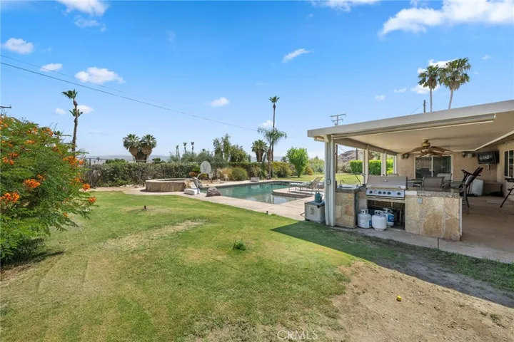 38325 Chuperosa Lane, Cathedral City, California 92234