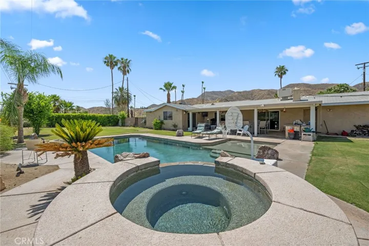 38325 Chuperosa Lane, Cathedral City, California 92234