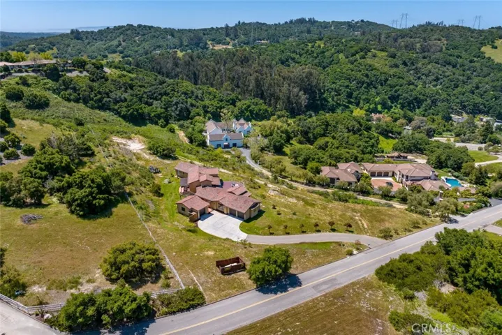 1750 Corbett Highlands Place, Arroyo Grande, California 93420