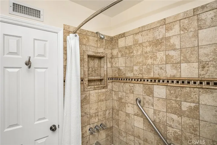 Jack and Jill bath remodeled shower/tub