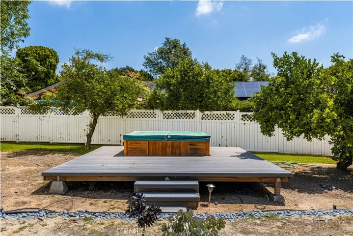 1832 Windsor Lane, Santa Ana, California 92705