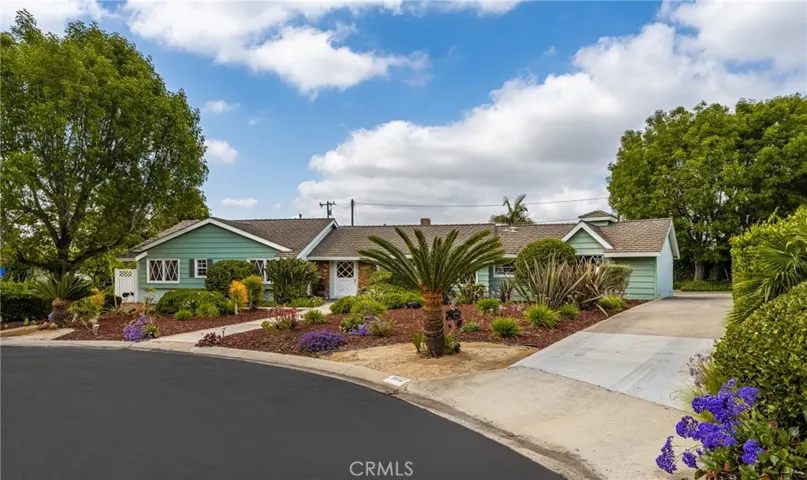 1832 Windsor Lane, Santa Ana, California 92705