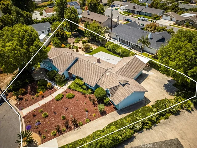 1832 Windsor Lane, Santa Ana, California 92705
