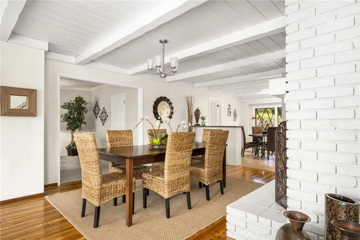 1832 Windsor Lane, Santa Ana, California 92705