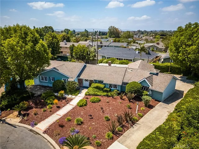 1832 Windsor Lane, Santa Ana, California 92705