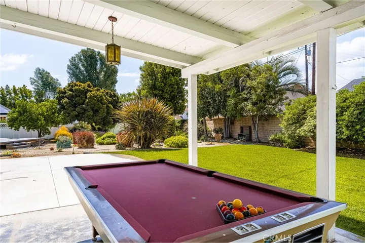 This is the pool table that belongs in the family room