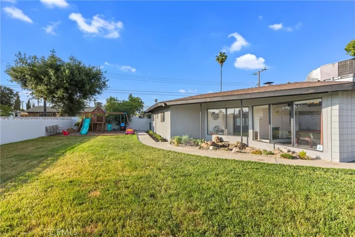 1292 N Acacia Avenue, Rialto, California 92376