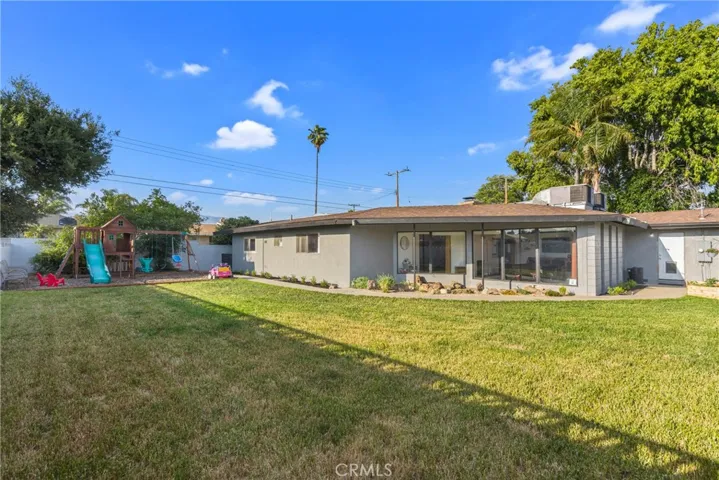 1292 N Acacia Avenue, Rialto, California 92376