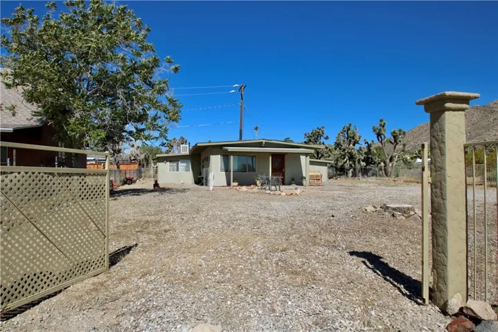 7054 Mohawk Trail, Yucca Valley, California 92284