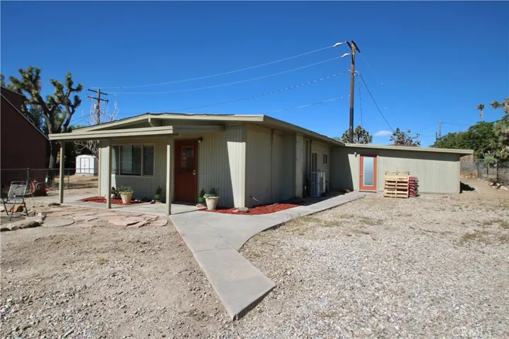 7054 Mohawk Trail, Yucca Valley, California 92284