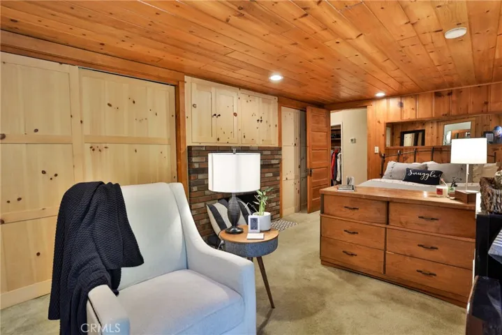 25214 Scenic View Drive, Crestline, California 92325