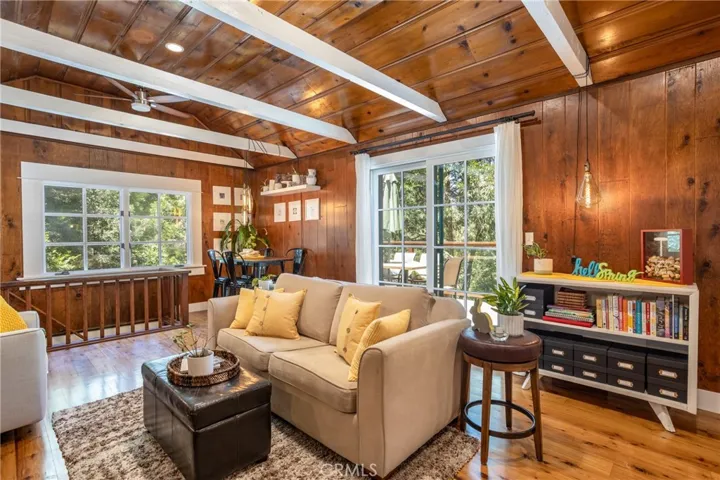 25214 Scenic View Drive, Crestline, California 92325