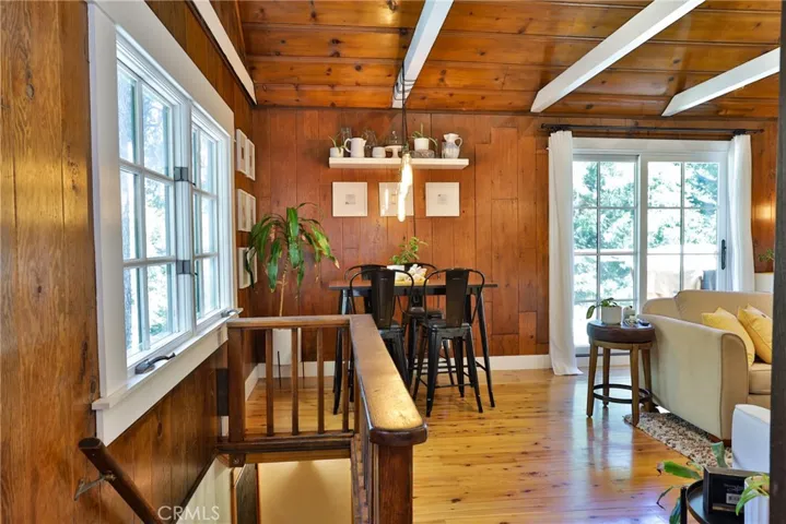 25214 Scenic View Drive, Crestline, California 92325