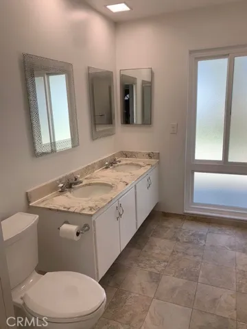 7029 Willowtree Drive, Rancho Palos Verdes, California 90275