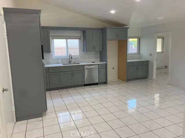 7029 Willowtree Drive, Rancho Palos Verdes, California 90275
