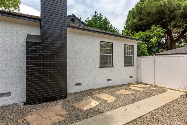 419 E 46th Street, Long Beach, California 90807