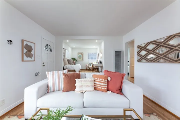 419 E 46th Street, Long Beach, California 90807