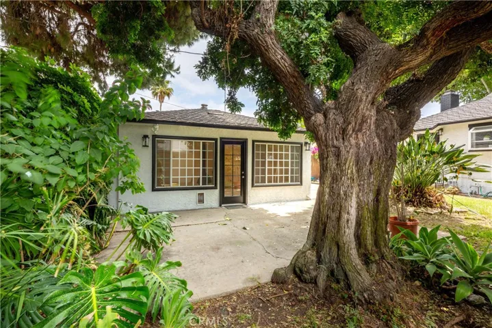 419 E 46th Street, Long Beach, California 90807