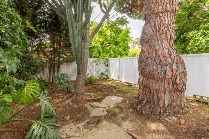 419 E 46th Street, Long Beach, California 90807