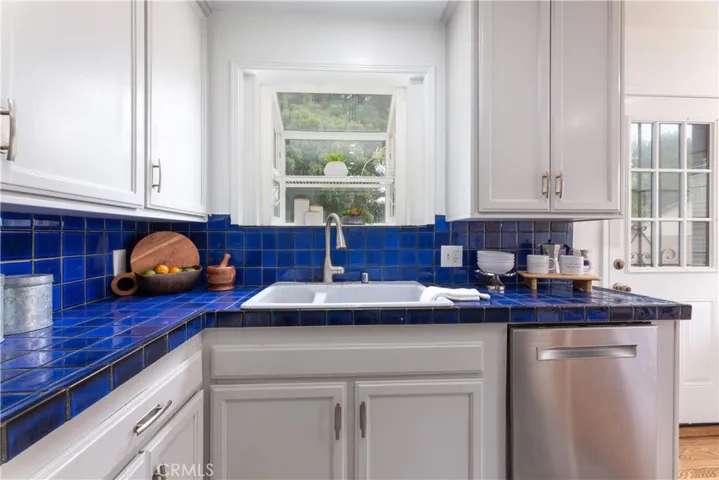419 E 46th Street, Long Beach, California 90807