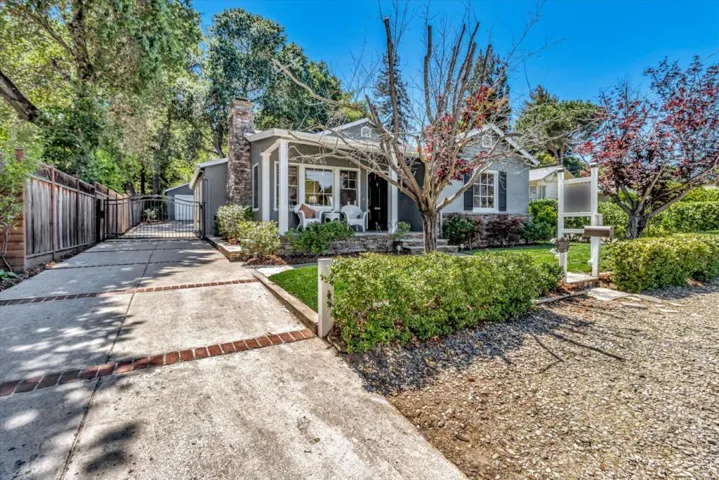 20540 Komina Avenue, Saratoga, California 95070