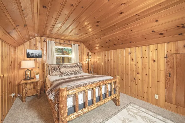 39177 Robin Road, Big Bear Lake, California 92315