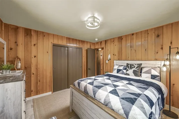 39177 Robin Road, Big Bear Lake, California 92315