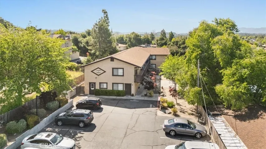 9110 Montecito Avenue, Atascadero, California 93422
