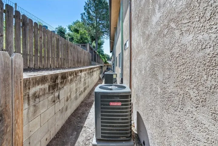 9110 Montecito Avenue, Atascadero, California 93422