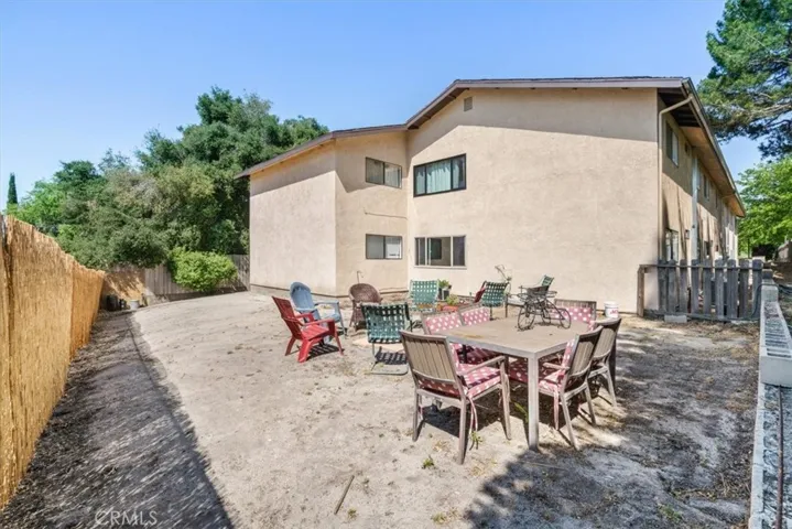 9110 Montecito Avenue, Atascadero, California 93422