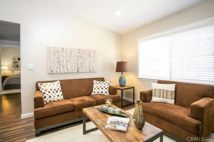 18 Flor De Sol 15, Rancho Santa Margarita, California 92688
