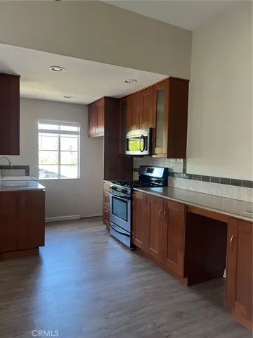 18 Flor De Sol 15, Rancho Santa Margarita, California 92688