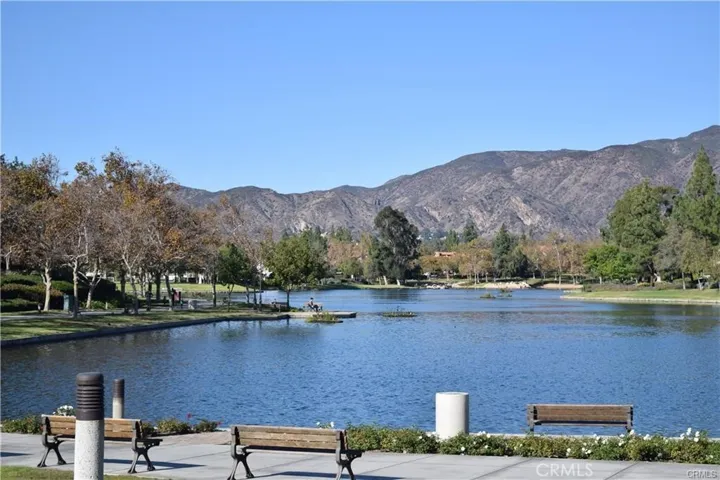 18 Flor De Sol 15, Rancho Santa Margarita, California 92688