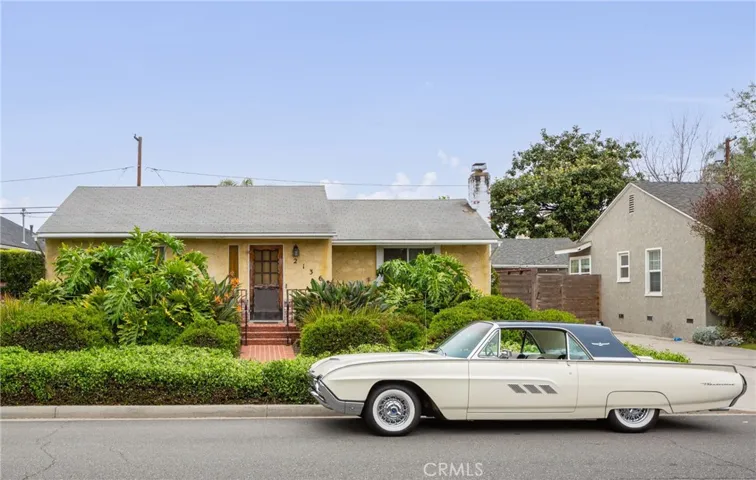 2136 Lees Avenue, Long Beach, California 90815