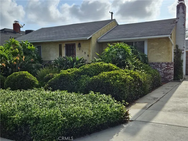 2136 Lees Avenue, Long Beach, California 90815