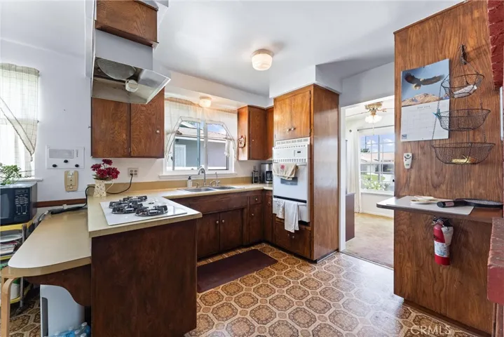 15535 Woodcrest Drive, Whittier, California 90604
