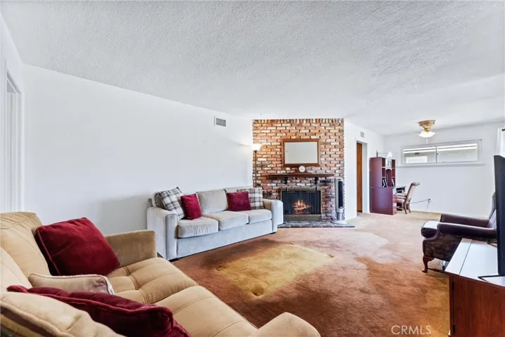 15535 Woodcrest Drive, Whittier, California 90604