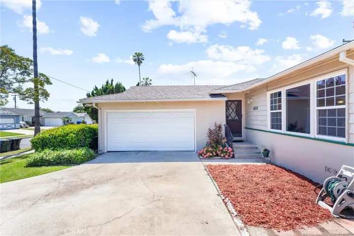 15535 Woodcrest Drive, Whittier, California 90604