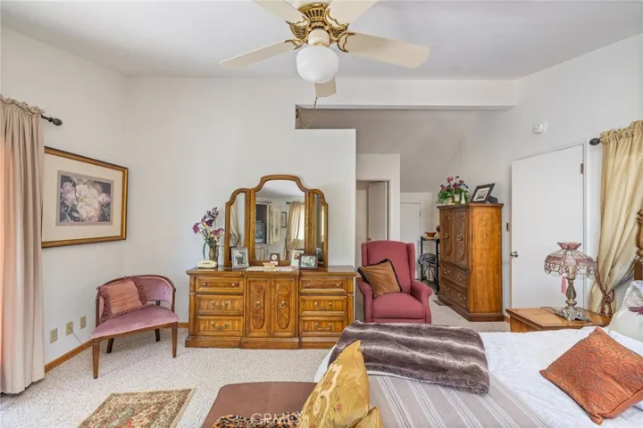 large master suite