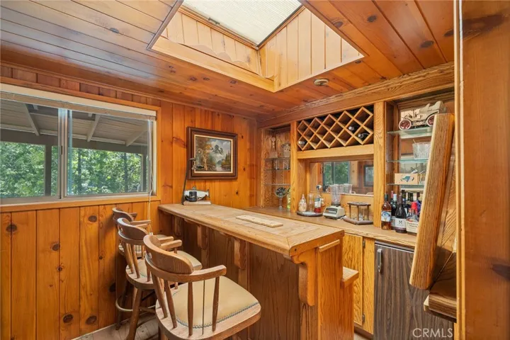 Bar room