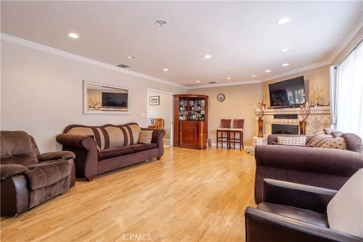 12955 Maclay Street, Sylmar, California 91342