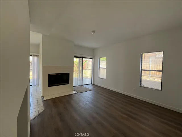 558 Chelsea Way, Corona, California 92879