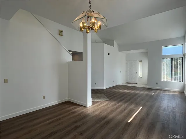 558 Chelsea Way, Corona, California 92879