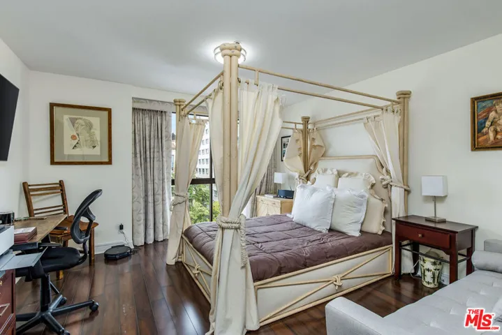 10790 Wilshire Boulevard 502, Los Angeles, California 90024