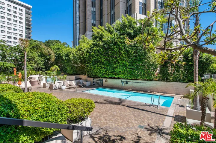 10790 Wilshire Boulevard 502, Los Angeles, California 90024