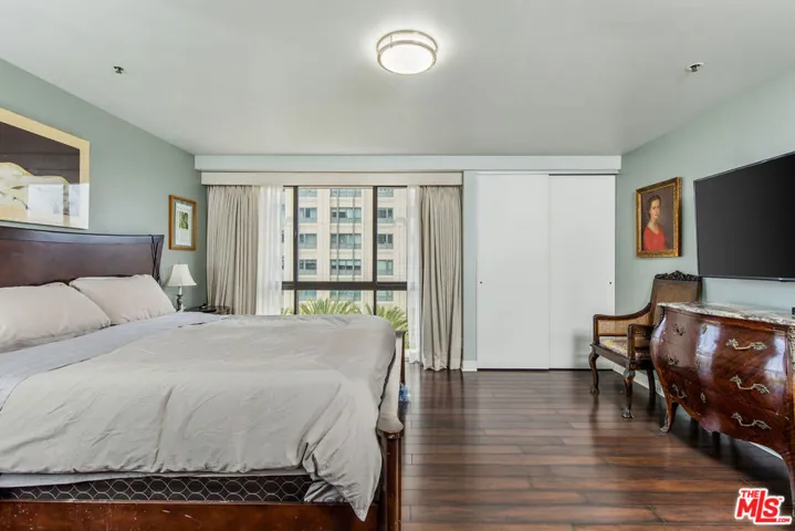 10790 Wilshire Boulevard 502, Los Angeles, California 90024