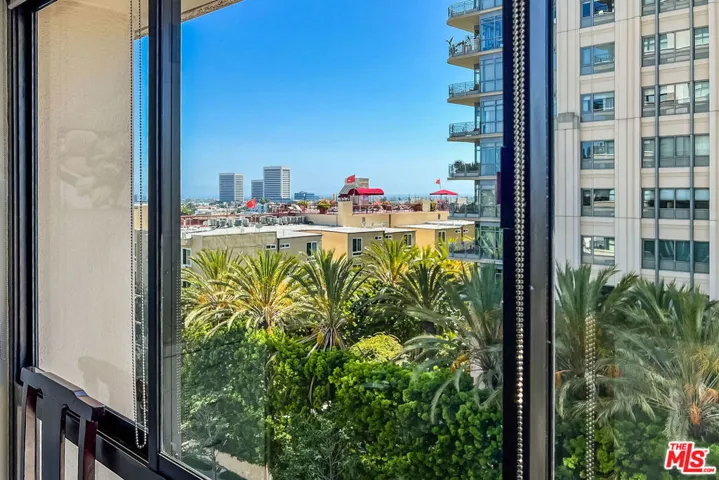 10790 Wilshire Boulevard 502, Los Angeles, California 90024