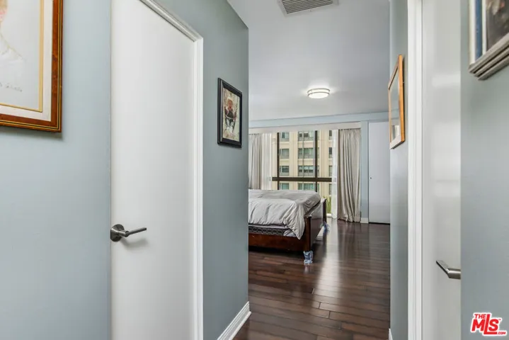 10790 Wilshire Boulevard 502, Los Angeles, California 90024