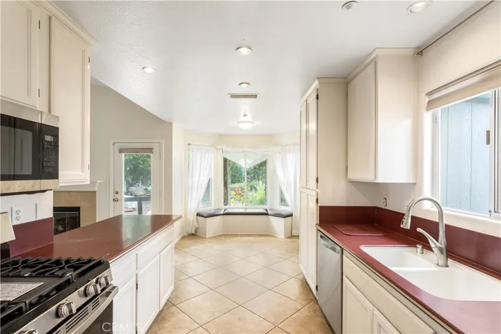 183 Shelby Lane, Fallbrook, California 92028