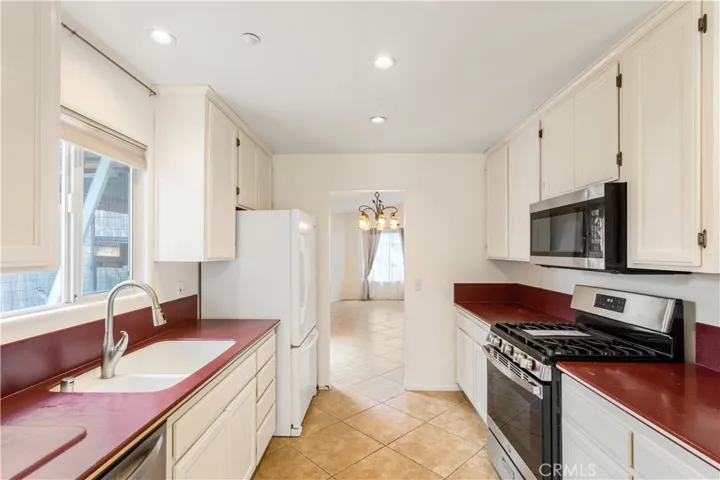 183 Shelby Lane, Fallbrook, California 92028